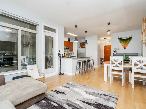 10180 153rd St #232, Surrey, BC V3R 0B5