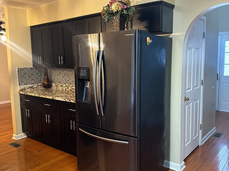 1078 Shawnee Ridge Dr — Photo 2