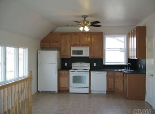 203 S Bedford Ave, Bellmore, NY 11710