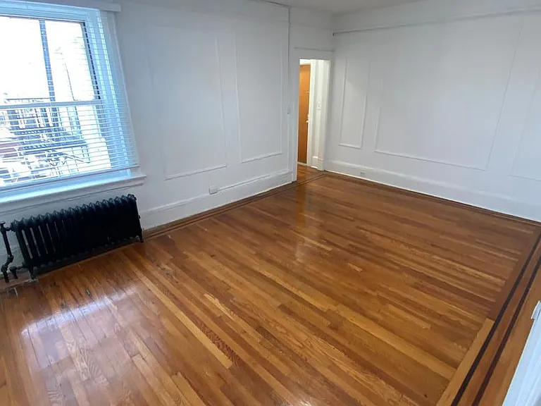 St. Luke's Place Apartment Homes — Photo 9