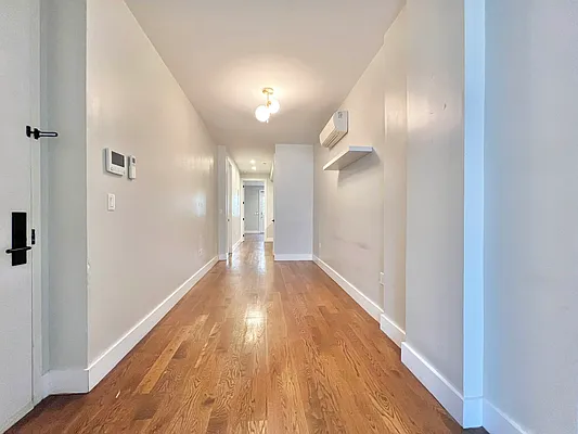 Rented by Doorway NYC, LLC | media 12