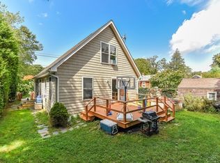 18 Miller Ln W, East Hampton, NY 11937