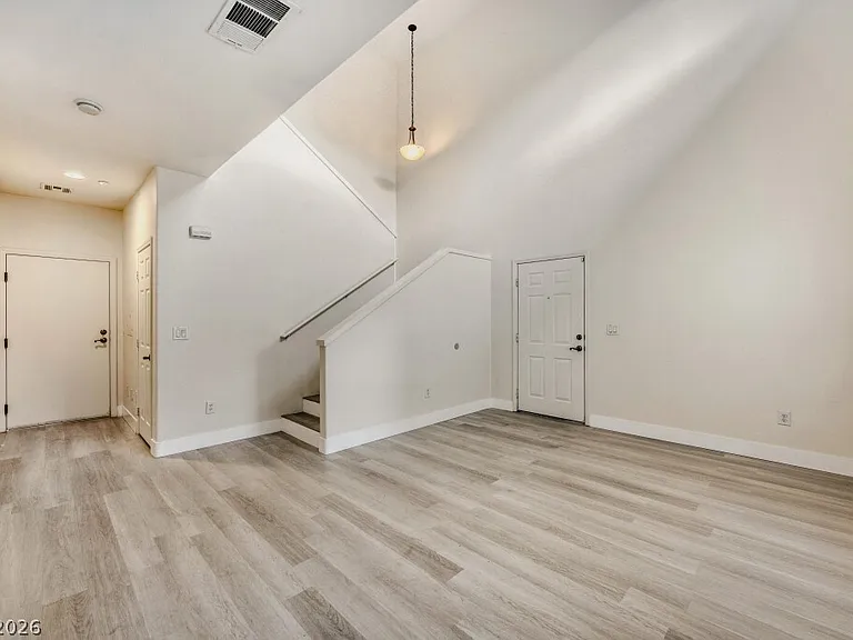 10443 Alpine Edge Ave — Photo 6