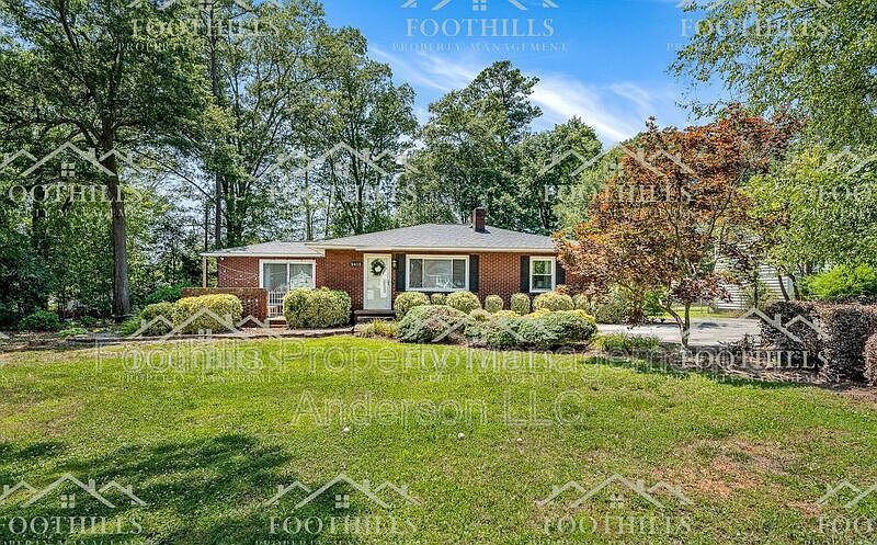 1st image of 2415 Pope Dr