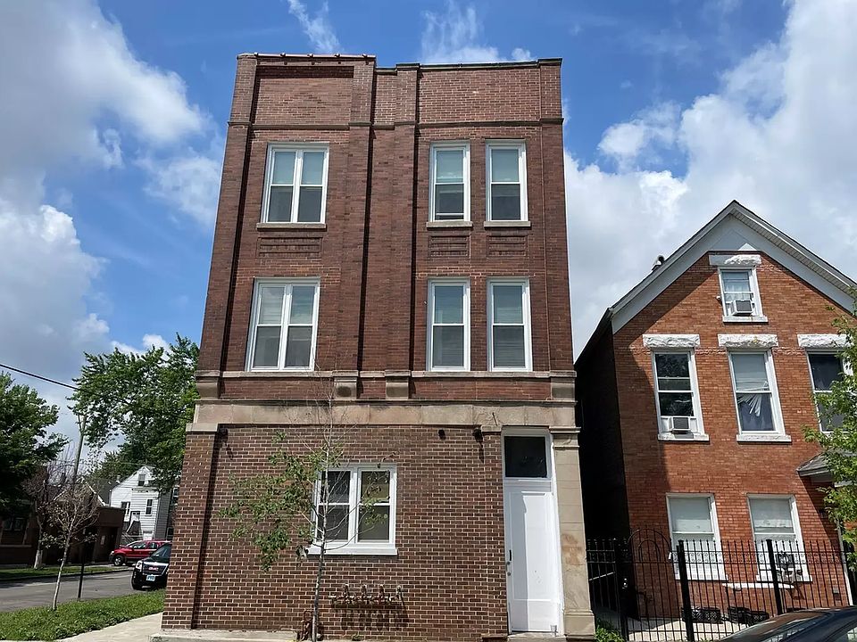 1st image of 2858 S Saint Louis Ave #3