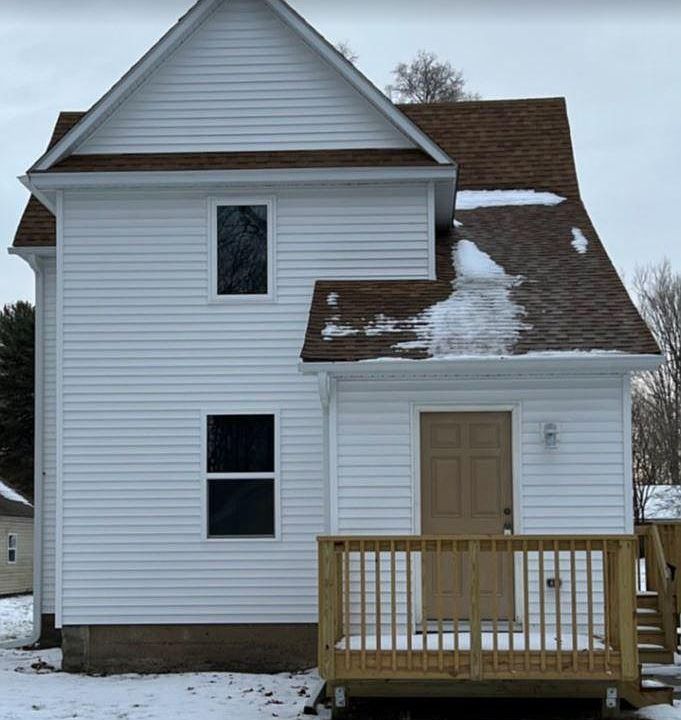 Building Photo 3