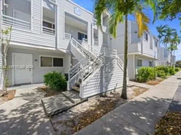 3425 NW 44th St APT 204, Fort Lauderdale, FL 33309
