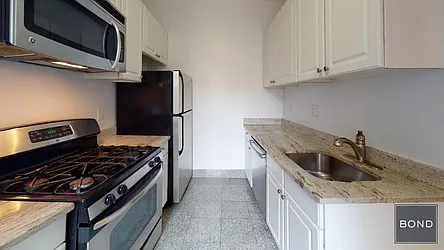 Rented by Bond New York