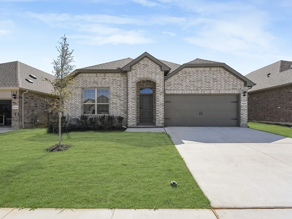 1219 Rockwater Dr