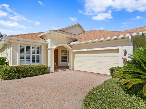27421 Mistflower Dr, Zephyrhills, FL 33544