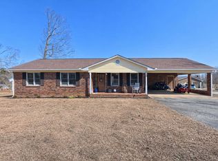161 Shady Grove Rd, Cowpens, SC 29330