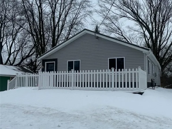 1241 E Arlington St, Erie, PA 16510