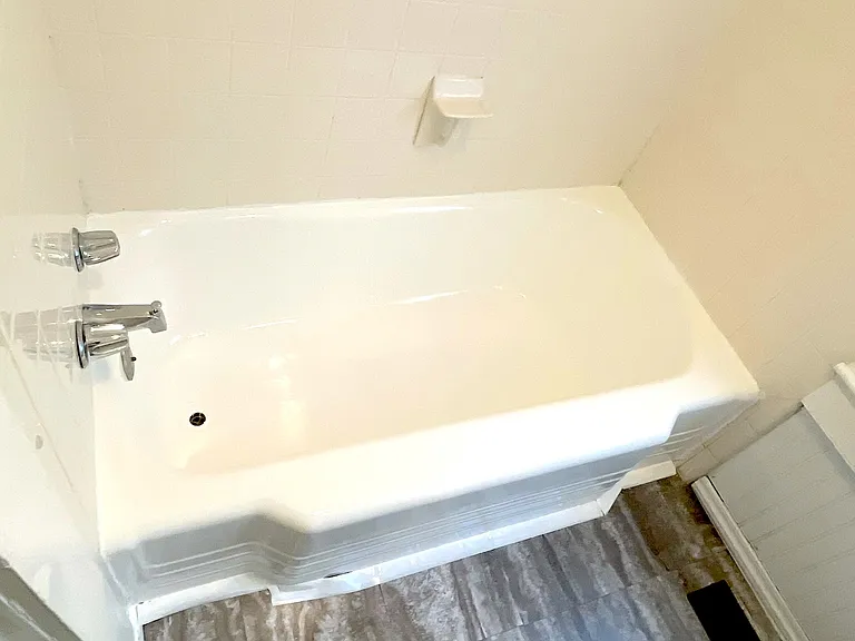 1233 E Center St #B — Photo 9