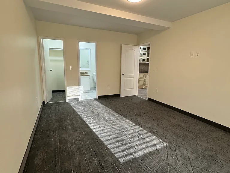 2200 Kunkletown Rd #B — Photo 4