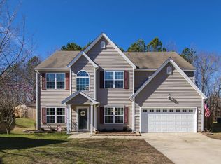 624 Timber Meadow Lake Dr, Fuquay Varina, NC 27526