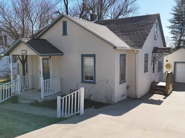 304 West 14th Street, Cassville, MO 65625