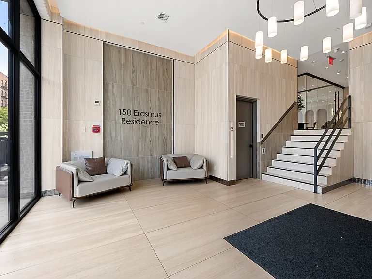152 Erasmus St #307 — Photo 21