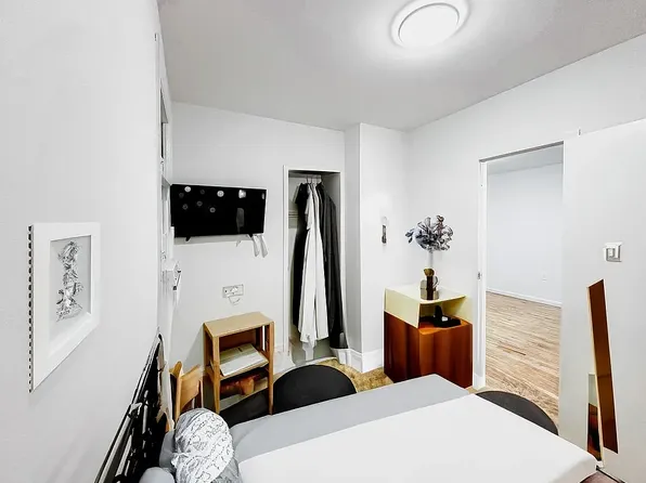 287 East Fourth Street image 6 of 6