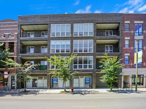3530 N Lincoln Ave #405, Chicago, IL 60657