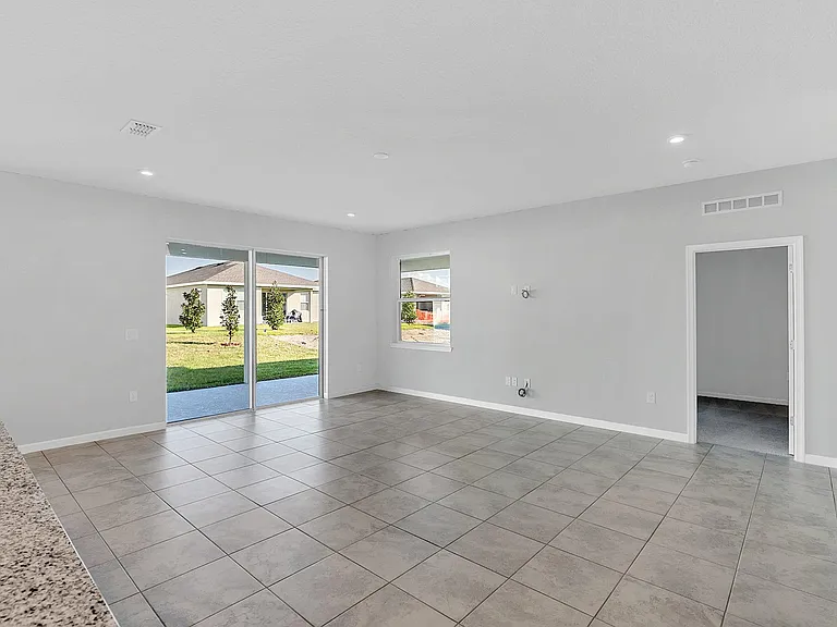 1st Floor Family Room