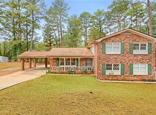 1115 Old Coach Rd, Stone Mountain, GA 30083