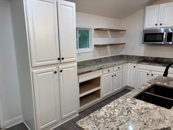 248 Johnson Dupree Ln, Acworth, GA 30102