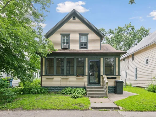 1012 22nd Ave NE, Minneapolis, MN 55418