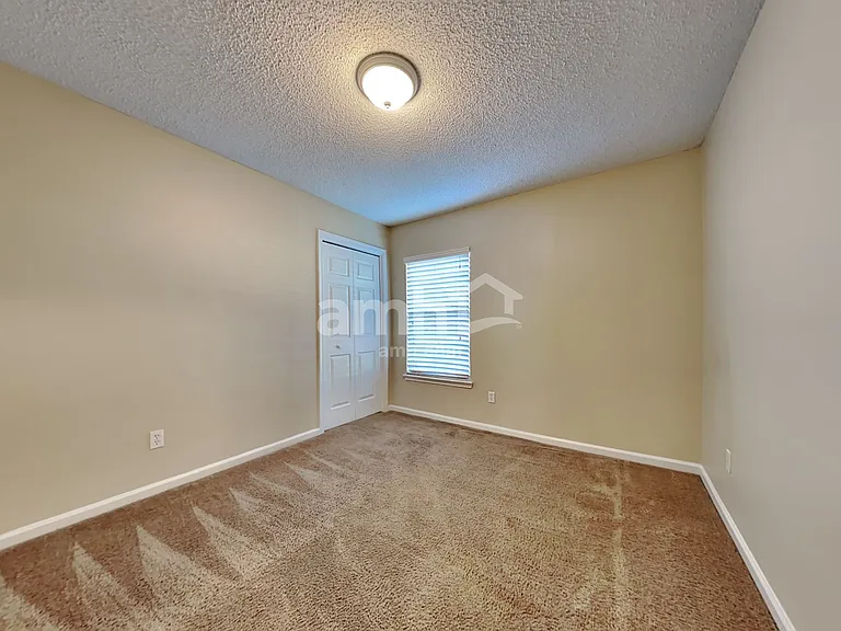 9261 Redtail Dr — Photo 18