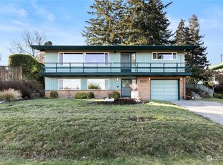 16021 9th Ave SW, Burien, WA 98166
