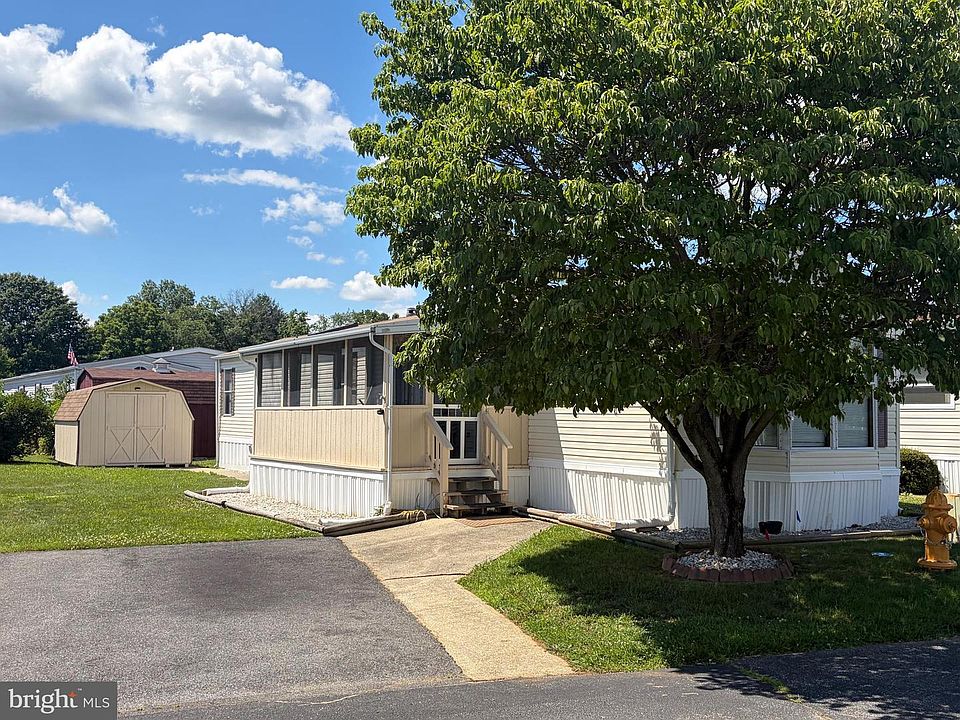 1st image of 65 Kathy Ln #651