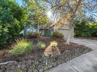 660 Spring Creek Dr, Ashland, OR 97520