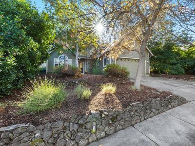 660 Spring Creek Dr, Ashland, OR, 97520