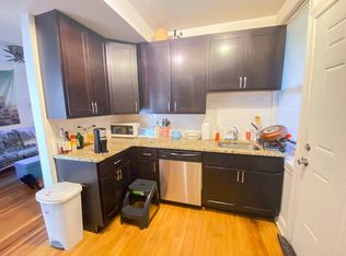4814 N. Rockwell St., Chicago, IL 60625
