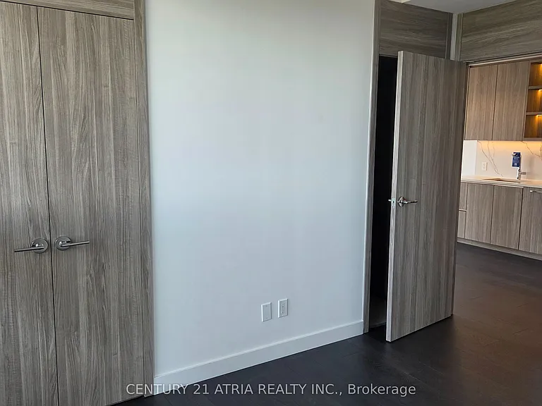 18 Esther Shiner Blvd #2211 — Photo 25