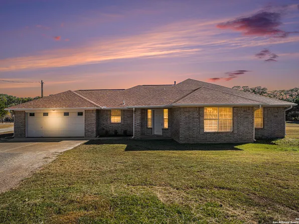 50710 Interstate 10, Comfort, TX 78013