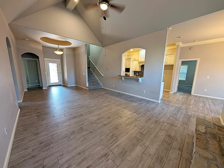 2349 Santa Monica St — Photo 4