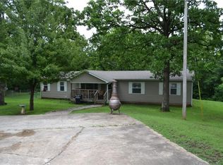 9909 Brangus Rd, Meeker, OK 74855