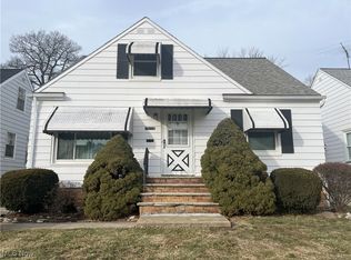 13019 Darlington Ave, Garfield Heights, OH 44125