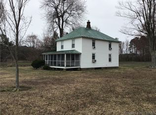 413 Cloverdale Rd, Kilmarnock, VA 22482