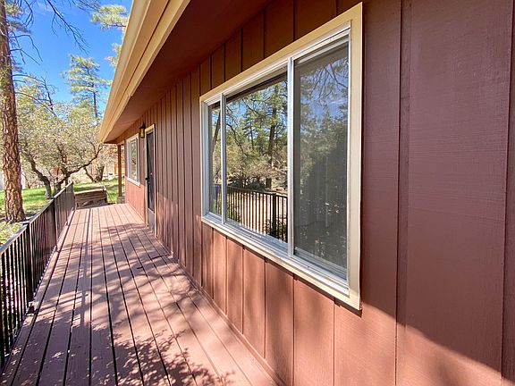 2nd image of 834 Arroyo Dr