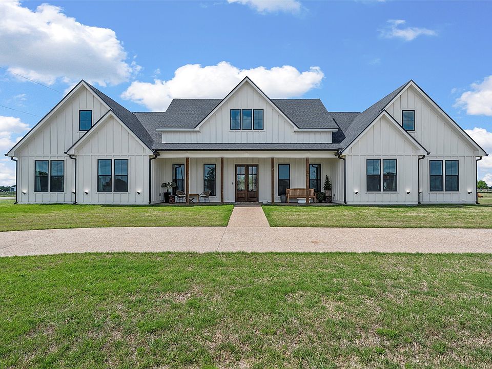 1st image of 120 Southern Heights Dr