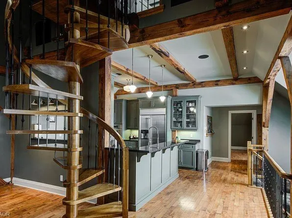 81 Broadway St #11, Woodstock, ON N4S 3A1