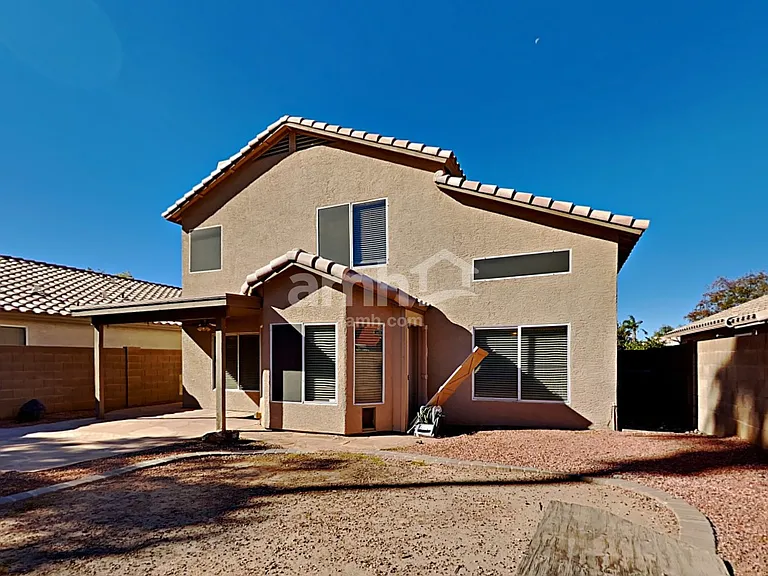 907 N Albert Dr — Photo 23