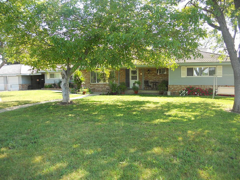 1st image of 3855 Gregory Avenue