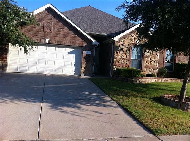 1st image of 4411 Meadow Knoll Ln
