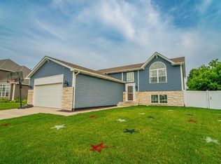 6441 Amanda Dr, Portage, IN 46368