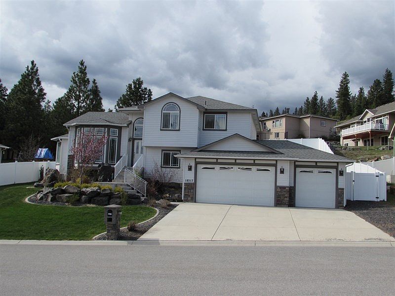 1st image of 18517 E Hermosa Cir