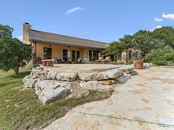 3rd image of 306 S Charles Rd