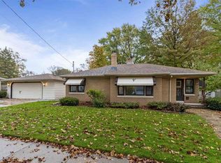 604 Van Buren St, Little Chute, WI 54140