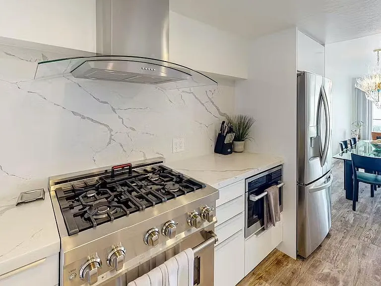 452 Oceanview Dr — Photo 13